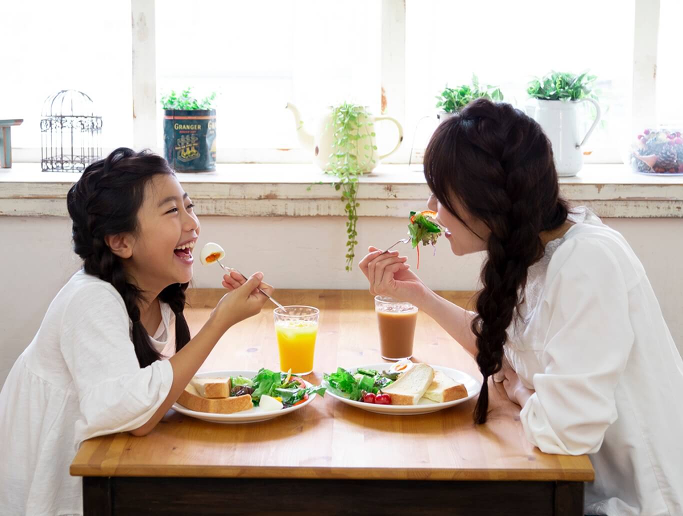 “by Food” 食でこころを豊かに